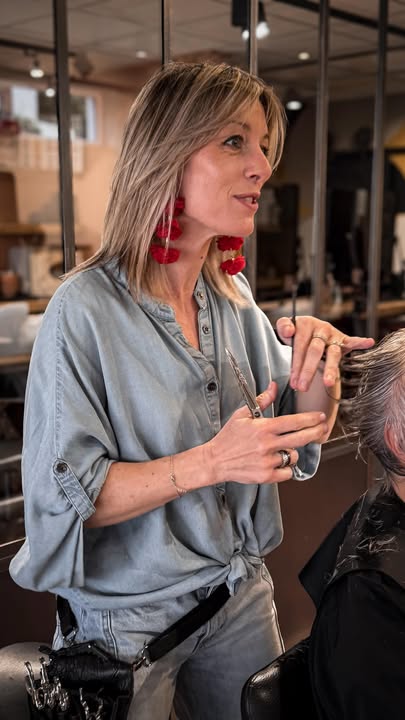 Lambiance cosy ce matin au salon 1 1528400159286714 - Hennebont Lorient Lambiance cosy ce matin au salon 1 1528400159286714 - Hennebont Lorient